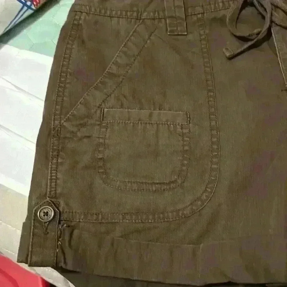 Tommy Hilfiger Brown Shorts size 12 - Picture 4 of 5